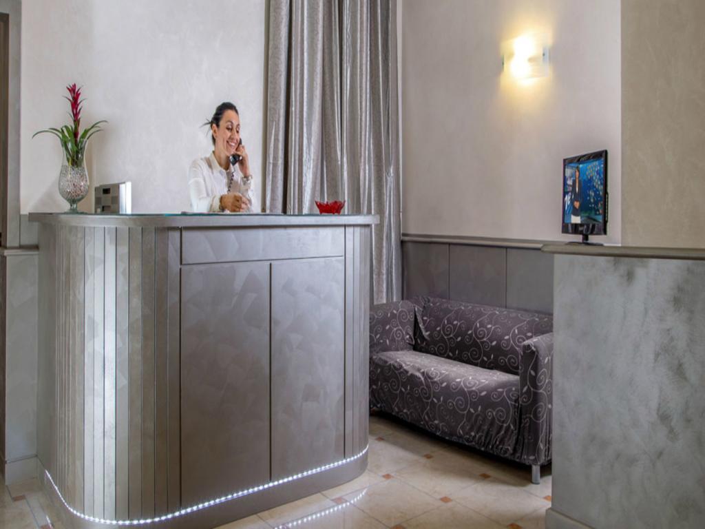 Affittacamere Centro Cavour Рим Екстериор снимка